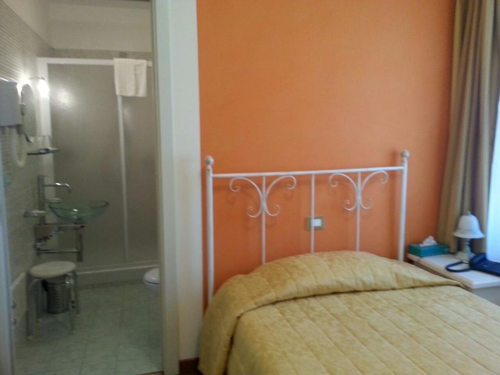 Hotel Ristorante Ruatta San Maurizio Room photo
